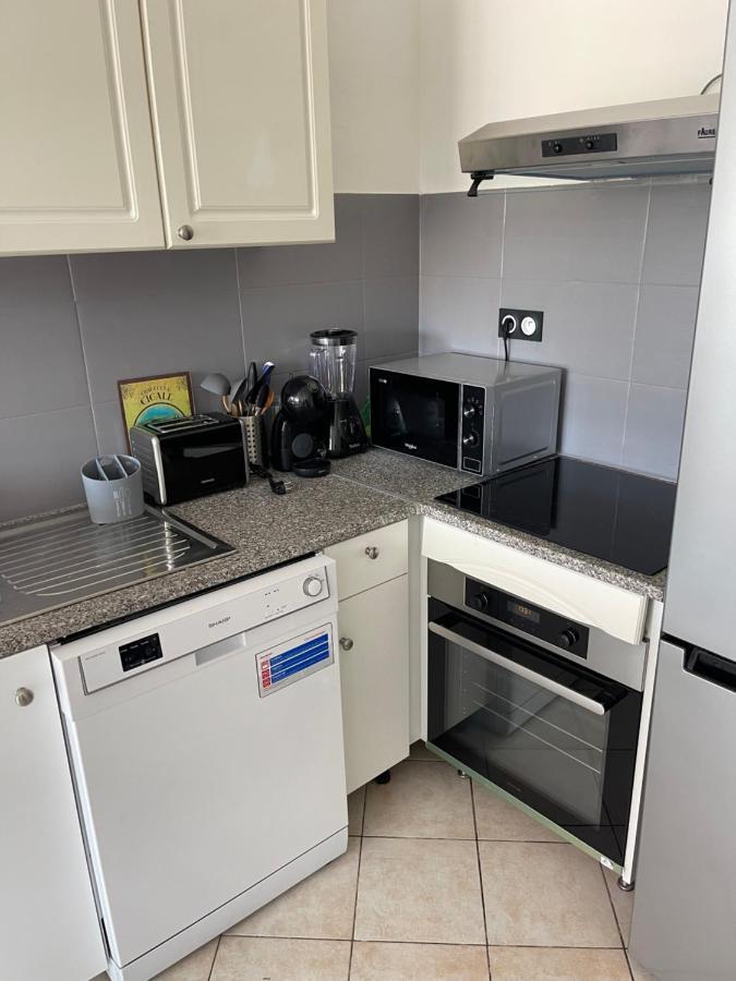 Moderne T2 Cassis Plein Centre Climatise - 200 M Du Port Apartamento Exterior foto